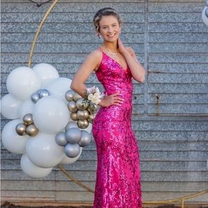 I am selling my prom dress that was worn once!!